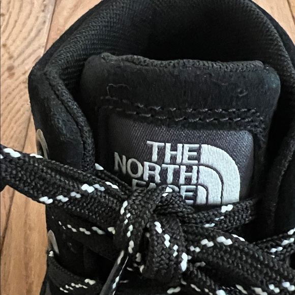 The north face Women's Halseigh Hiker Boots - Picture 3 of 8